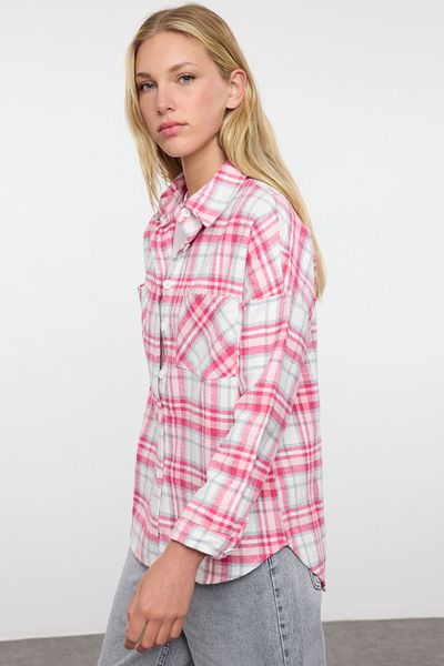 Trendyol Collection Cămașă țesătă în carouri roz Wide Fit - Ovesrize TWOAW25GO00101