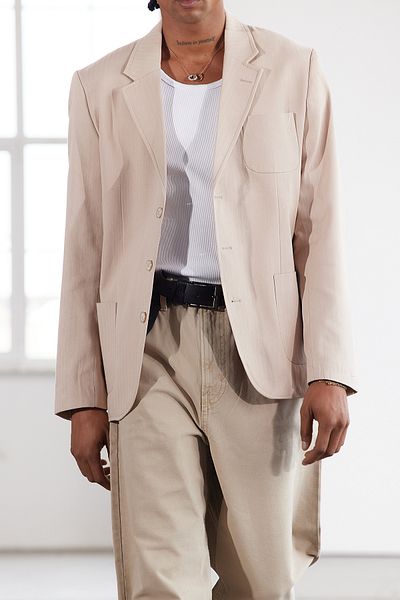Trendyol Collection Limited Edition Stone 100 % Baumwolle Silm Fit Herringbone gewebte Blazerjacke TMNAW25BC00001
