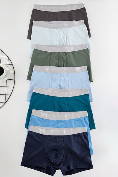 Trendyol Collection Set mit 7 bunten Baumwoll-Boxershorts – einfarbig/gemustert TMNAW25BX00001