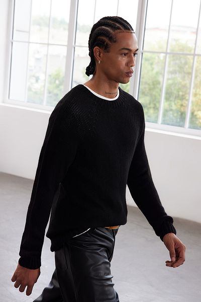 Trendyol Collection Μαύρο Slim Fit Slim Fit Crew λαιμόκοψη μανίκι Raglan χωρίς ραφή Βασικό πλεκτό πουλόβερ TMNAW25KZ00000