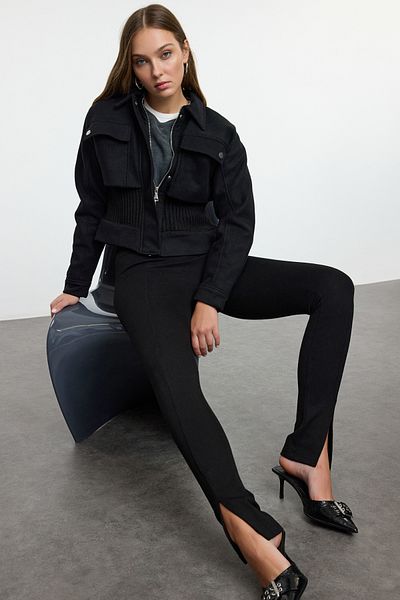 Trendyol Collection Oversize černá bunda Stamp - Detailní pletenina, TWOAW25MO00178