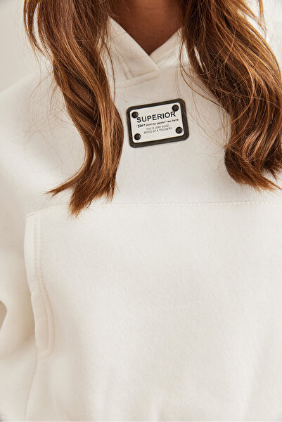 Olalook Φούτερ με λευκή κουκούλα με χοντρή κουκούλα με λεπτομέρεια - SWT- 19000664