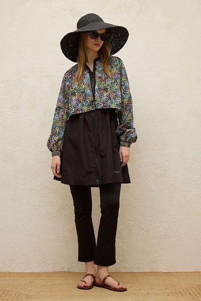 Manuka 3-teiliges Testettür-Badeanzug-Set mit Windjacke – Tiny Flower