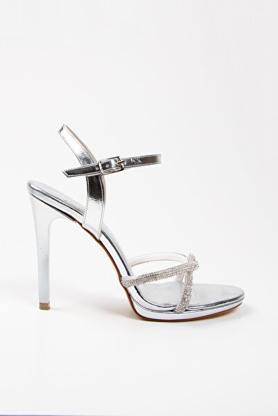 Akçetin Moda Жіночі туфлі на платформі з камінням