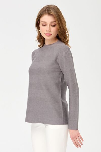 Desen Triko Γυναικείο πλεκτό πουλόβερ χωρίς ραφή με λαιμόκοψη καπνιστό