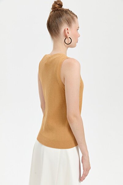 Desen Triko Camel Colored Women's Sweater - Zero Collar, Seamless