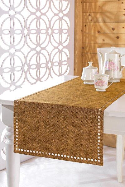 ÖZENEV Eliza Runner Amerikan Servis Masa Örtüsü 40x140 cm Altın