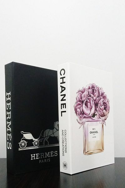 ndukkan Black Silver & No5 Perfume Themed 2-Piece Decorative Book Box Look Set