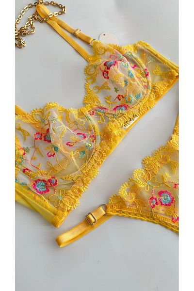 BELINGE Set sutien și chiloți cu flori galbene