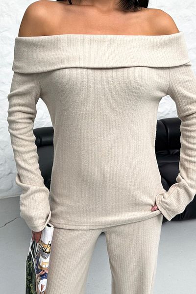 Trendseninle Beige Colored Madonna Collar Women's Thessaloniki Pants Set