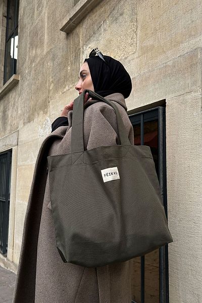 feinas KHaki Canvas Tote Bag - Magnet Fence (45x40x10cm - 100% Cotton)