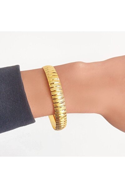 FerizZ 22 Ayar Altın Kaplama İmitasyon Çizgili Bilezik 1 cm BLZ-3005