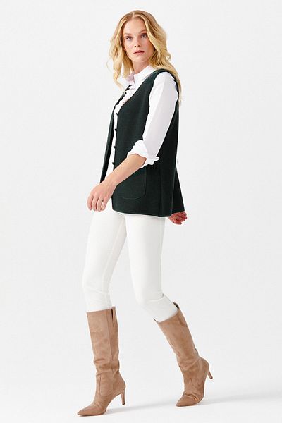 Desen Triko Women's V-Neck Shoulder Pocket Cover Felt Embroidered Buttoned Vest Green
