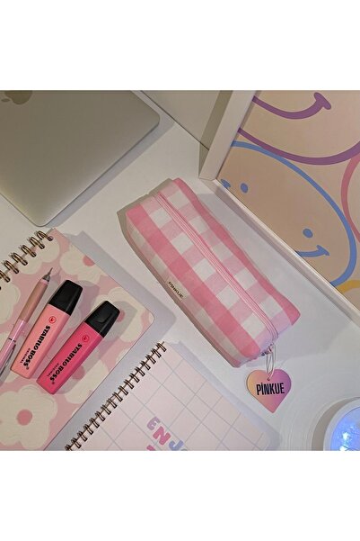 PİNKUE مقلمة قلم رصاص