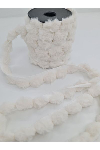 ÜNSALAN HOBİ White Meter Plush Pompom - 1 Meter
