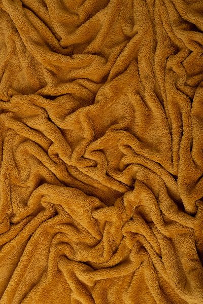 Gleamy 100*180 Cm Double Sided Mustard Washable Plush Fabric