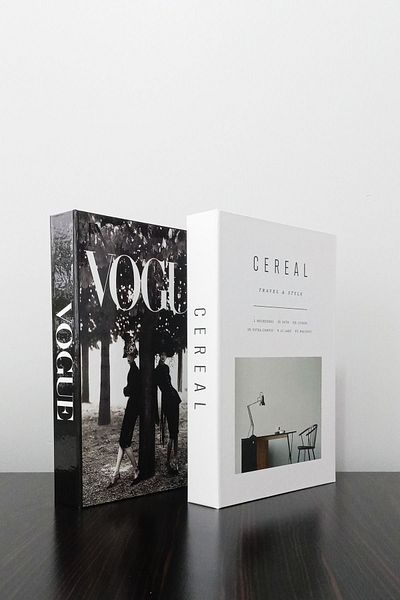 ndukkan Vogue Two Women and Cereal Themed 2-Piece Decorative Book Box Appearance Set