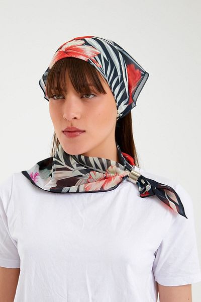 Daisy Accessory Women's Scarf / Bandana