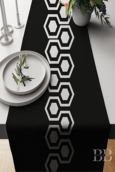 Belle Benoit Black and White Double Sided Printed 4-Piece Pillowcase, Throw Pillow Cover and American Service Runner Set