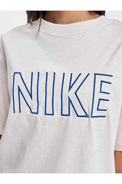 Nike Sportswear Gel-Dance Pack Boyfriend Short-Sleeve Kadın Tişört