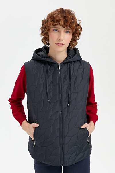 Desen Triko Navy Blue Leaf Patterned Women's Quilted Vest - Short Cut