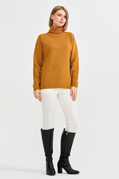 Desen Triko Mustard Colored Women's Wool Sweater - Full Turtleneck, Shoulder Braided