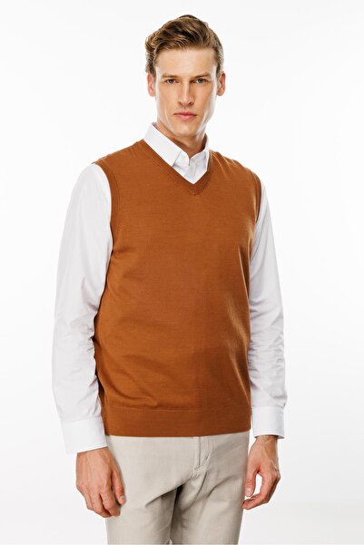 Desen Triko Men's Sweater - K.Tan Model