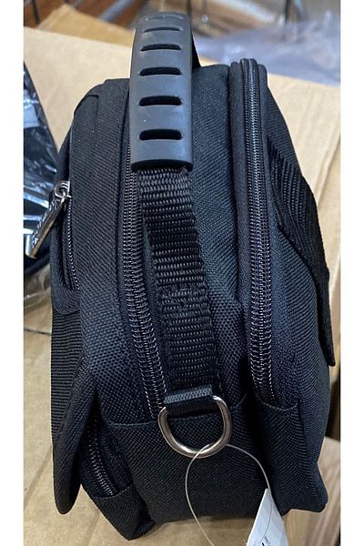 SEVENTEEN Multi-Compartment Handbag 4952