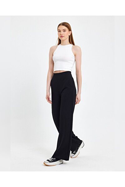 NESLİHAN KOCA بنطلون نسائي مع حزام صدر