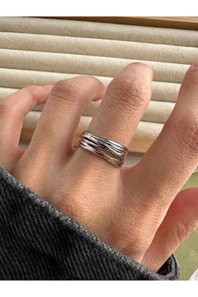 ringbox Color Silver Cross Wire Ring
