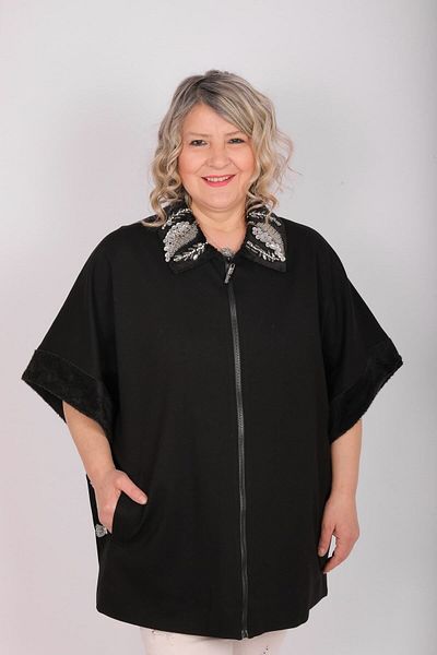 Hitit Butik Black Poncho with Embroidered Collar