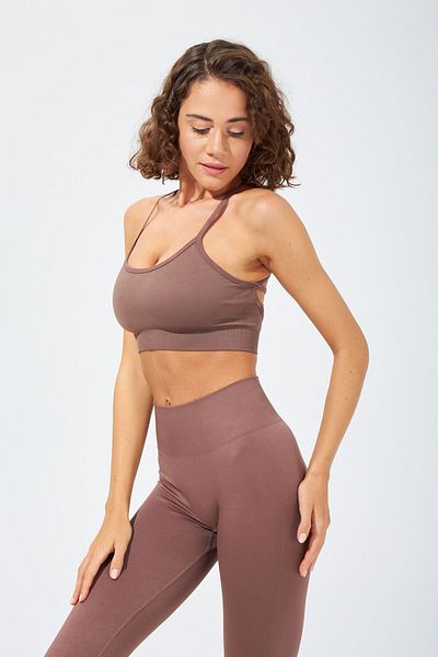 S de Noir Atelier طقم لباس ضيق رياضي من Paris Coffee Push Up