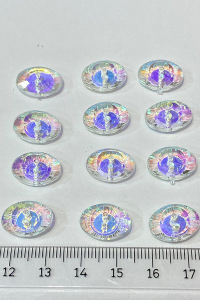 Limelia 10 Oval Buttons - With Janjan and Center Holes
