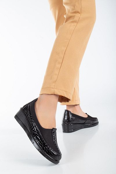 Dilimler Ayakkabı Genuine Leather Patent Leather and Diver Material Black Large Size Women's Shoes Daily