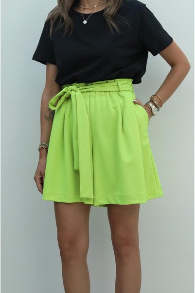 Havoş Pantaloni scurți verde neon cu curea