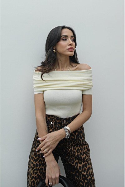 Havoş Cream Marie Short Sleeve Blouse