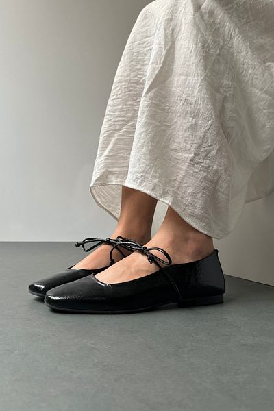 Mupa Shoes Balerini de dama din piele lacuita neagra