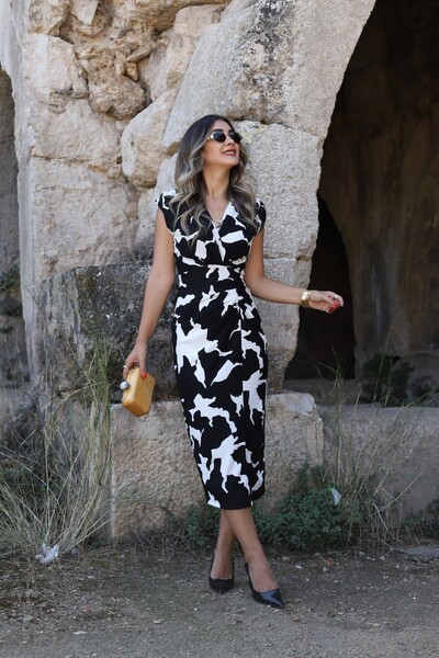 bytugcekaya Μαύρο Λευκό - Φόρεμα με κουμπιά