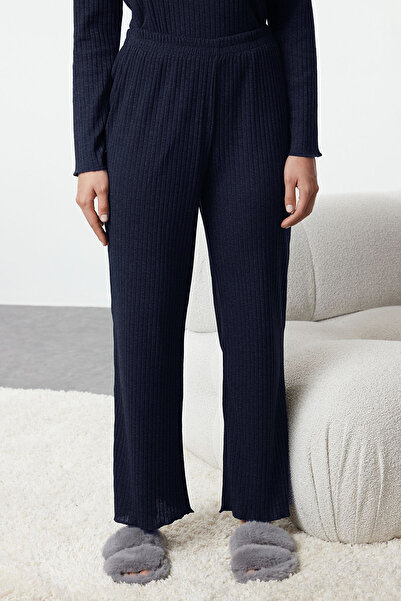 Trendyol Collection Pletená pyžamová souprava se šňůrkou v námořnické modré - Thmaw24pt00078