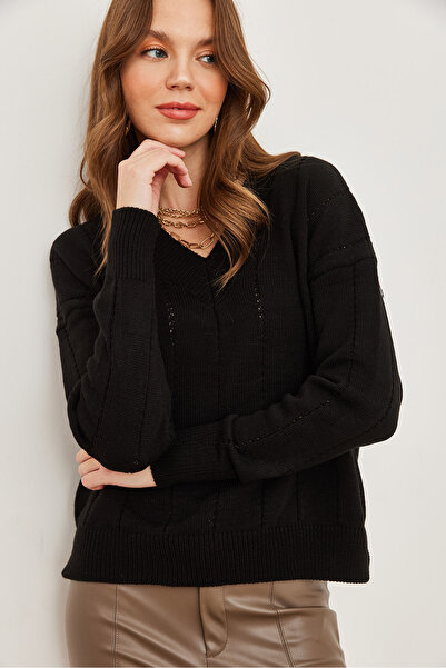 Olalook Schwarzer, durchbrochener Crop-Strickpullover mit V-Ausschnitt für Damen KZK- 19000816