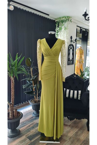 makbuleofficial Pistachio Green Fish Dress - Double Breasted Collar and Side Slit