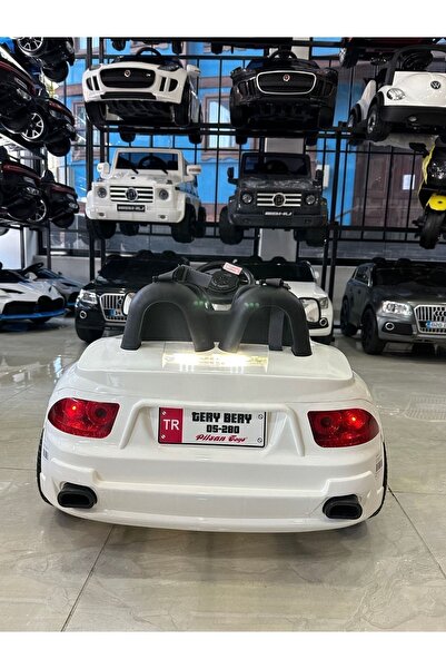 Audi AUDİ AKÜLÜ ARABA 0-6 YAŞ