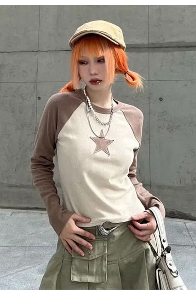 Köstebek Raglan Cut Star Patch Crop Sweatshirt