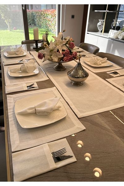 Decamor home Set de 7 bucăți Runner alb cu sclipici perlat și set de servicii americane (serviciu nu este inclus)