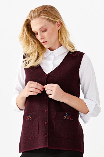 Desen Triko Women's V-Neck Shoulder Pocket Cover Felt Embroidered Buttoned Vest Red