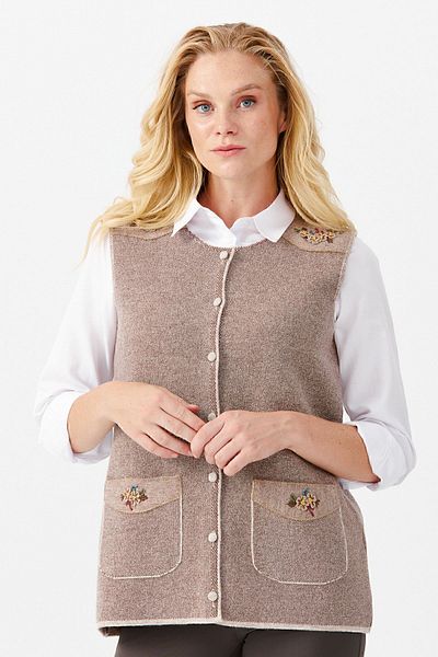 Desen Triko Women's Zero Collar Shoulder Pocket Cover Felt Embroidered Buttoned Vest V.beige