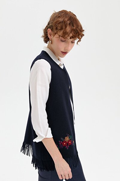 Desen Triko Navy Blue Women's Wool Vest - Crew Neck and Embroidered Skirt