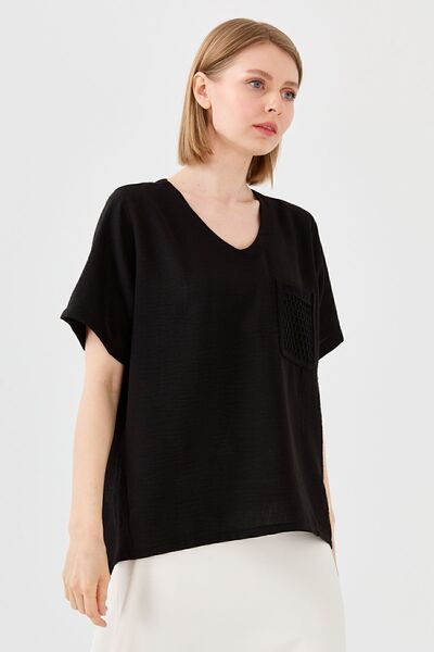 Desen Triko Women's V-Neck Pocket Mesh Linen T-shirt Black