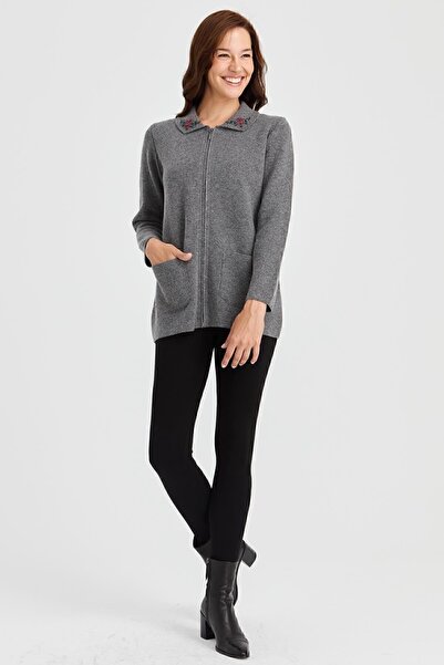 Desen Triko Women's Polo Neck Lace Embroidered Wool Cardigan Smoked