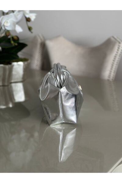 mossi Women's Silver Shiny Faux Leather Strap Clutch Daily and Evening Dress Bag